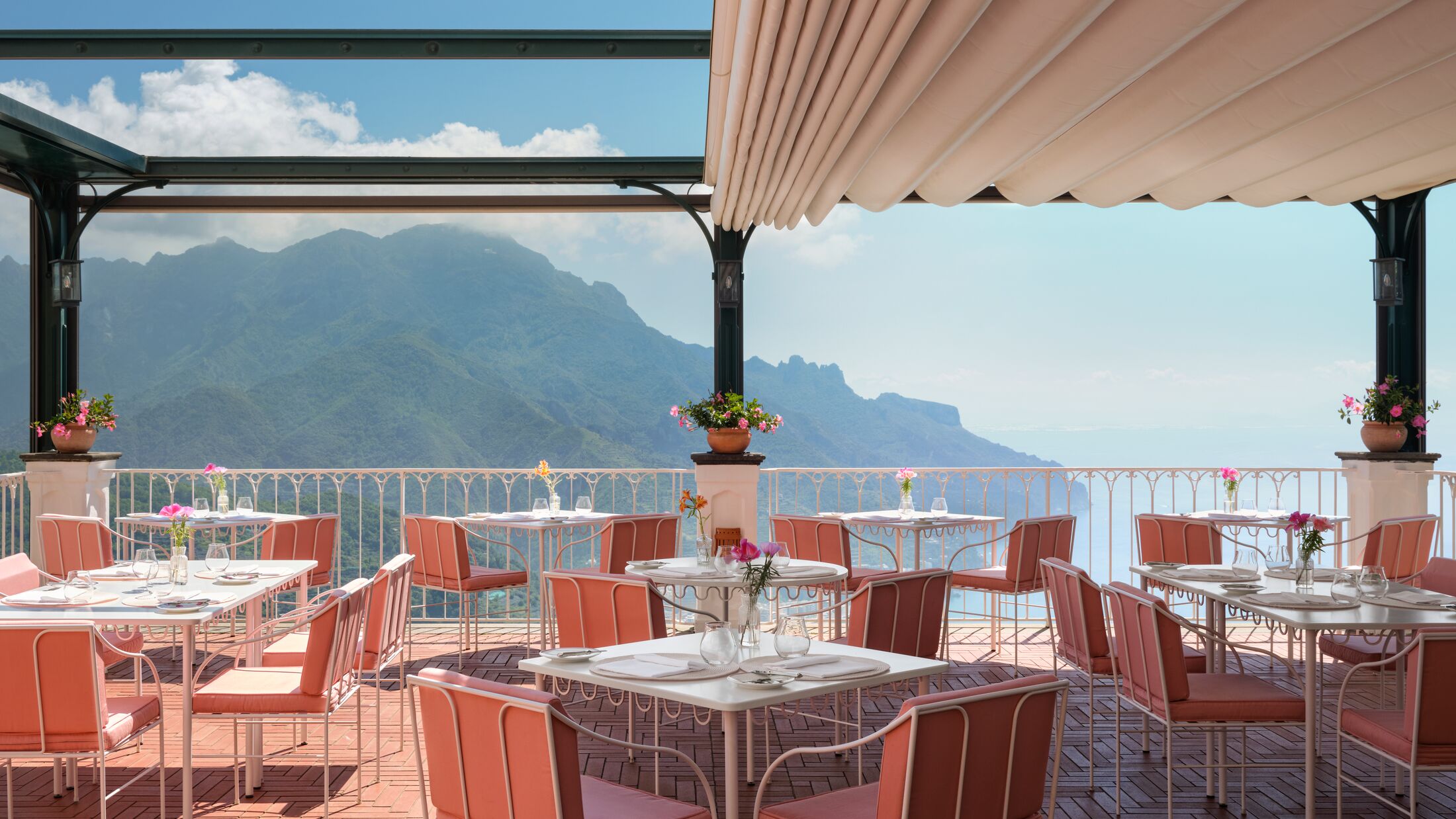 Palazzo-Avino-2024-Belvedere-Restaurant-004-105060-Hybris